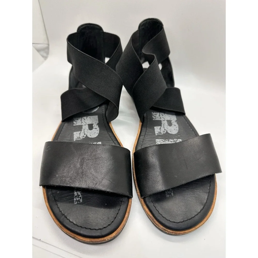 Sorel Ella Flat Black‎ Leather Elastic Strap Sandals Women's 8.5 / EU 39